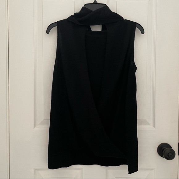 BCBGMaxAzria Kalis Black Cowl Neck Turtleneck Sleeveless Knit Open Back Sweater - Picture 4 of 10